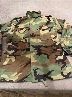 Original VTG US Military M-65 Woodland Camo Field Jacket - Green Brown Black